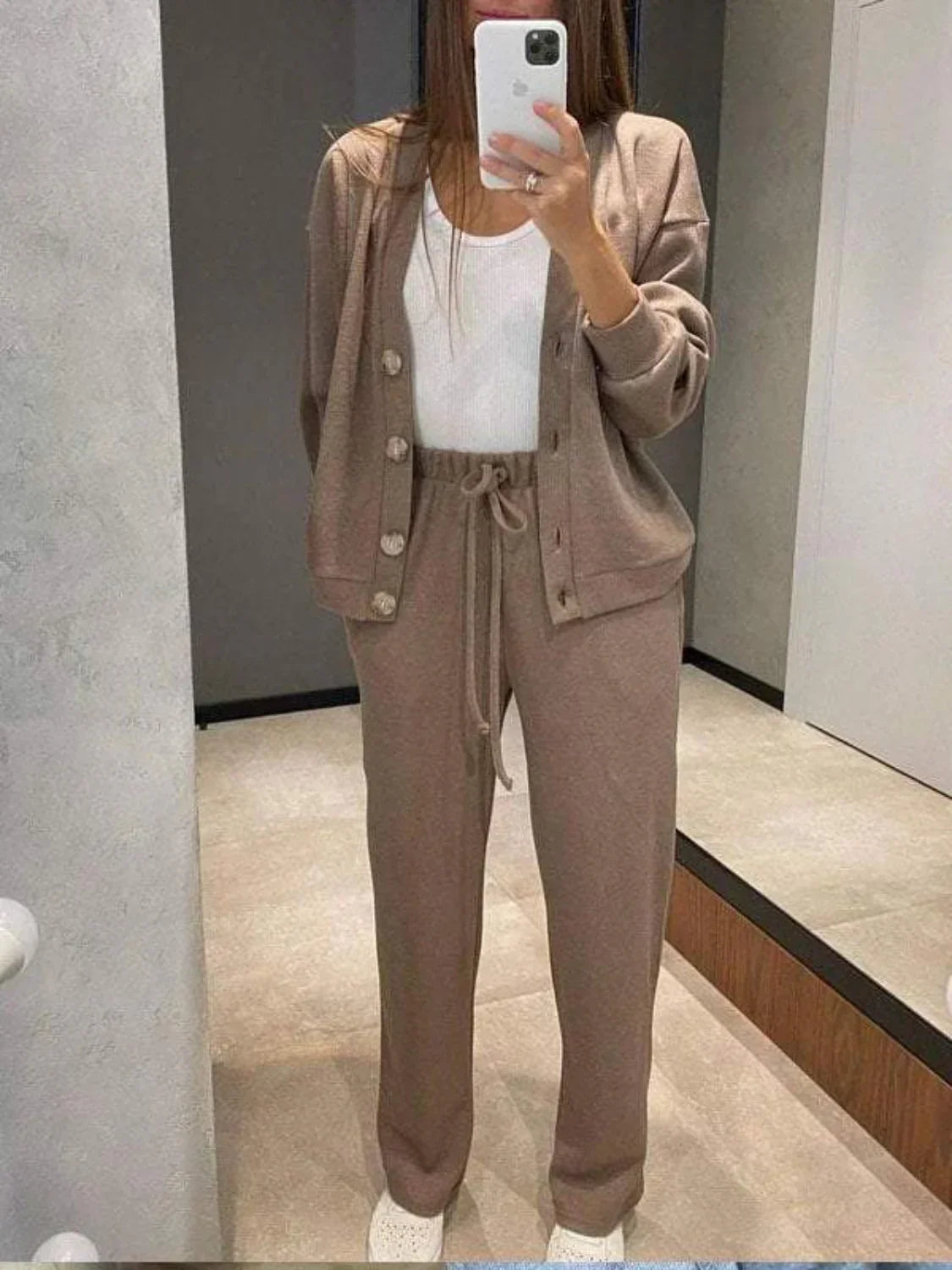 Comfortabele en stijlvolle loungewear set met lange mouwen – Sophie
