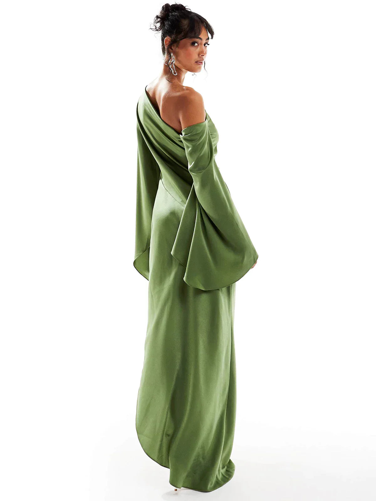 Satijnen one-shoulder maxi jurk in groen – Lara