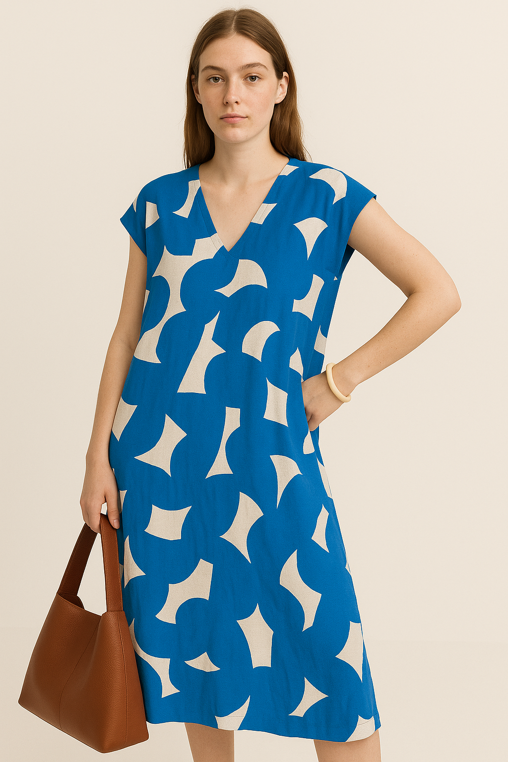 Luchtige V-halsjurk met Trendy Print – Stéphanie