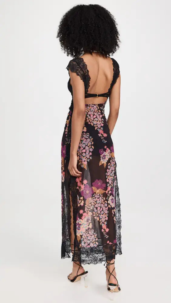 Maxi jurk met bloemenprint en open rug – Selena