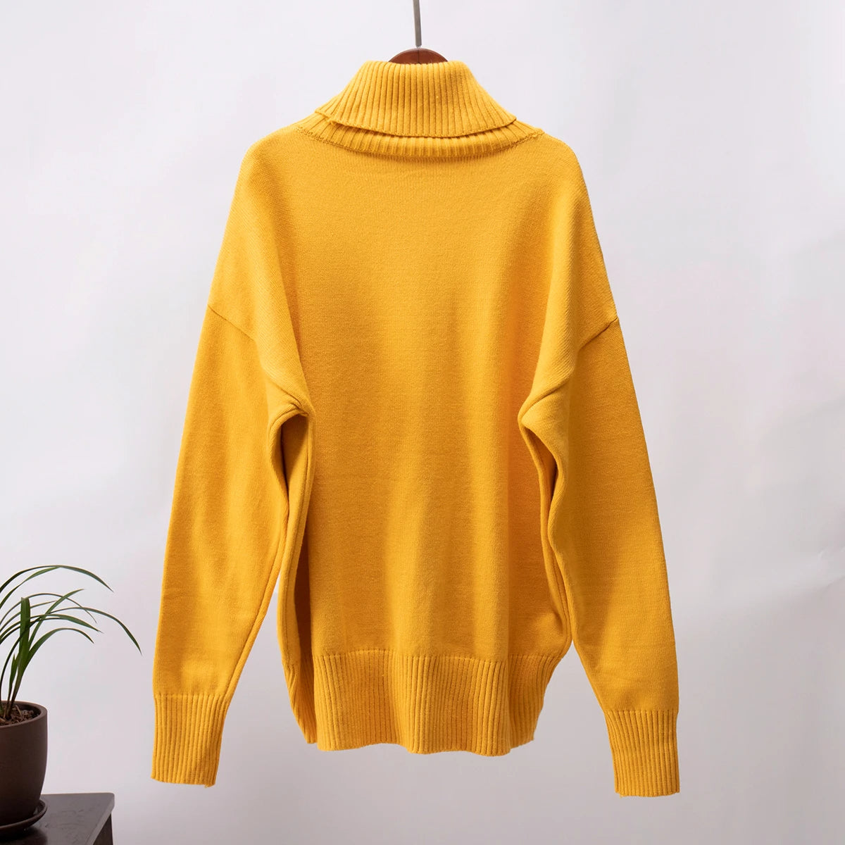 Warme wol coltrui met elegante pasvorm – Mila