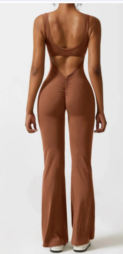 Stretch Damesjumpsuit met Flatterende Pasvorm en Sportieve Look – Arlina