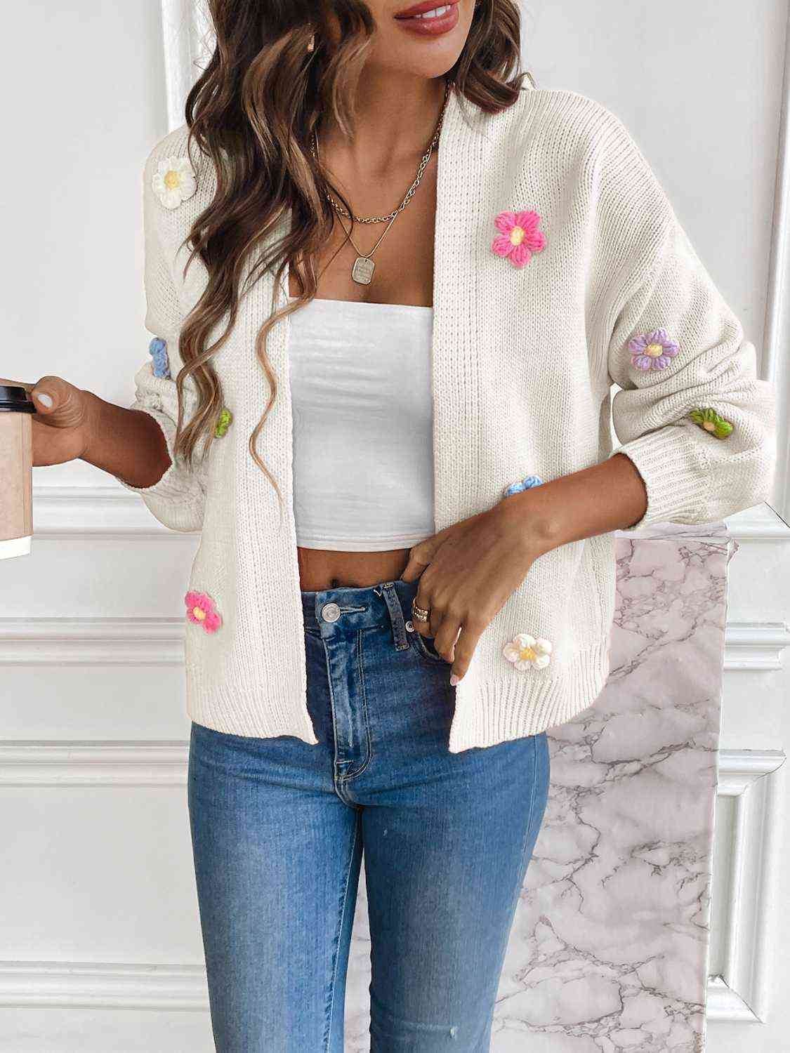 Lichtgewicht dames cardigan met bloemenpatroon – Lotje
