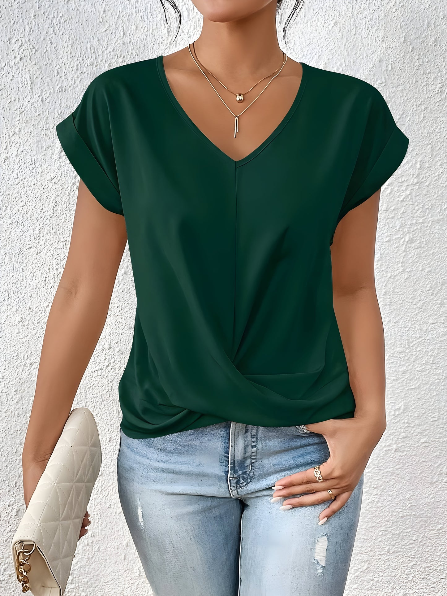Elegant dames T-shirt met V-hals en relaxte pasvorm - Milana