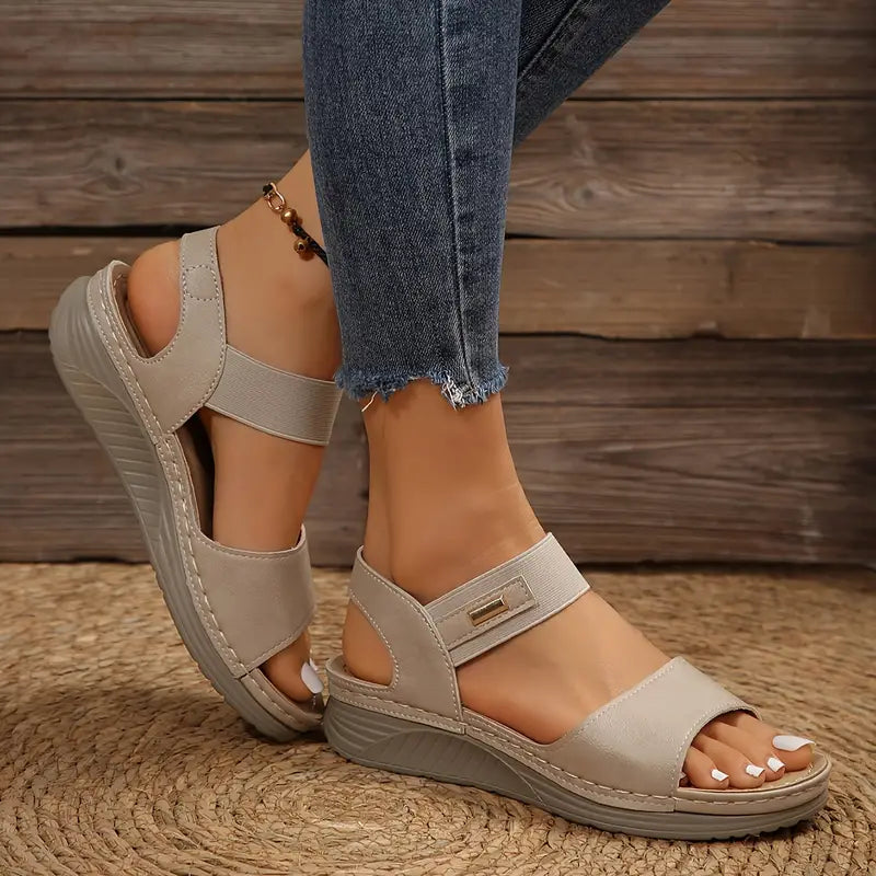 Comfortabele dames wedges met voetboogondersteuning – Judith