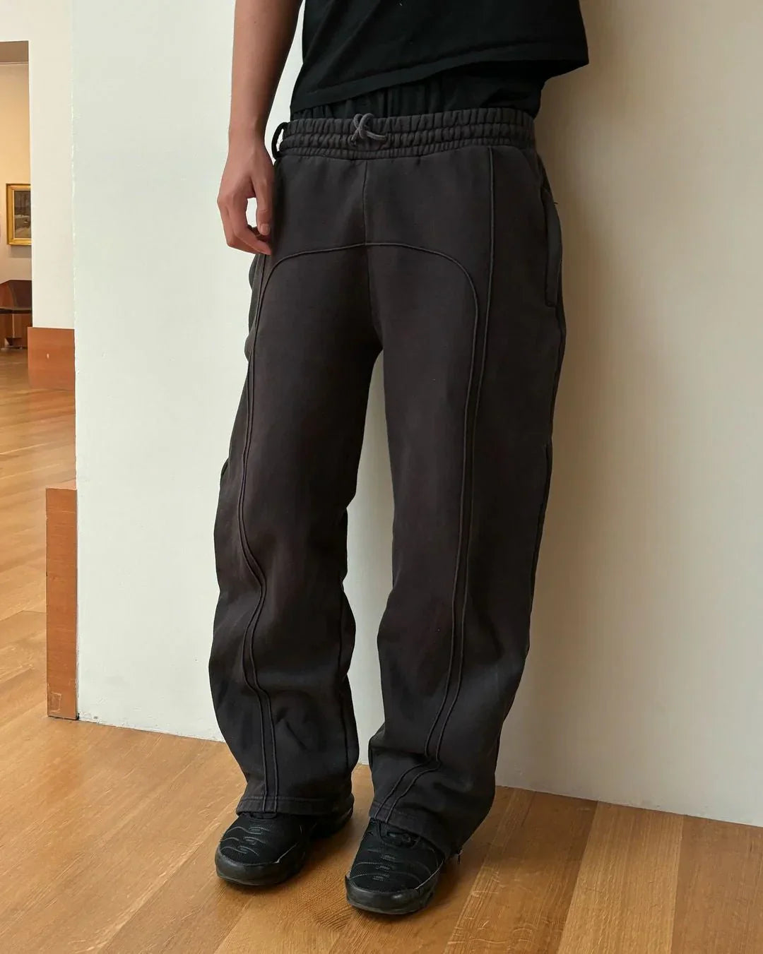 Stijlvolle joggingsbroek voor dagelijks comfort – Isa