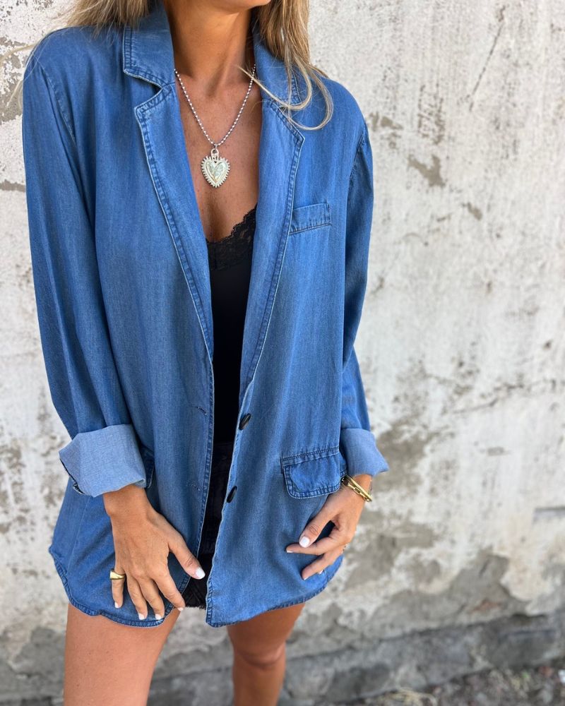 Dames denim jas relaxed fit blauw knopen stijl – Elvarra