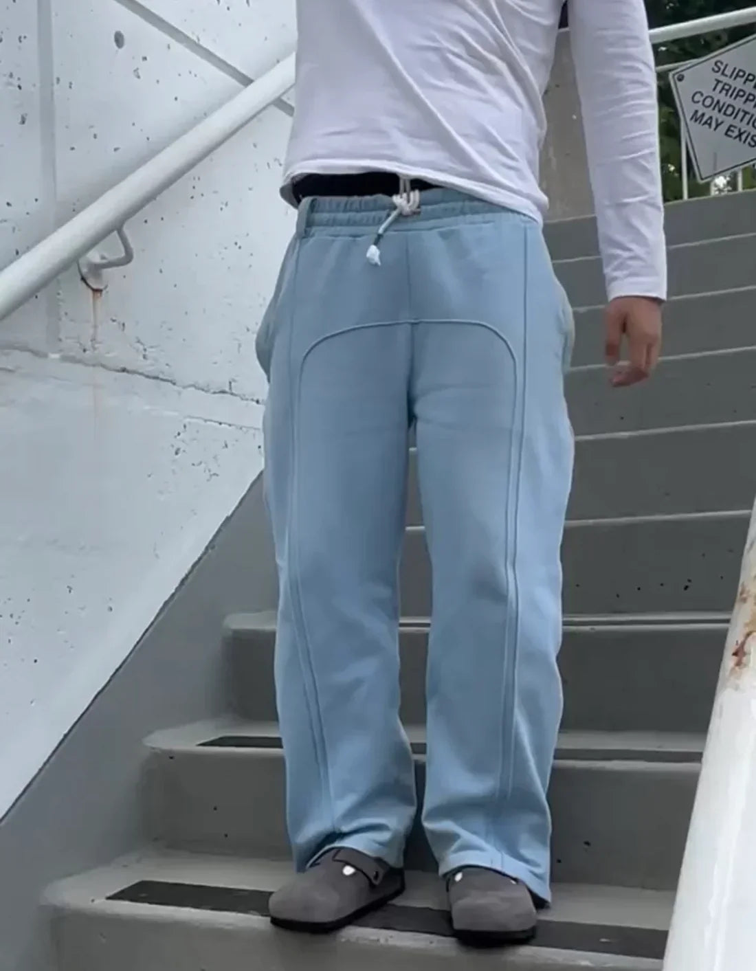 Stijlvolle joggingsbroek voor dagelijks comfort – Isa