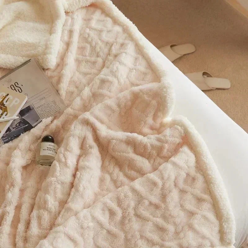 Warme en Zachte Winterdeken van Lamswol en Fleece voor Ultiem Comfort – SnuggleLux