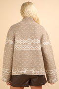 Beige kersttrui dames met feestelijk design – Sophie