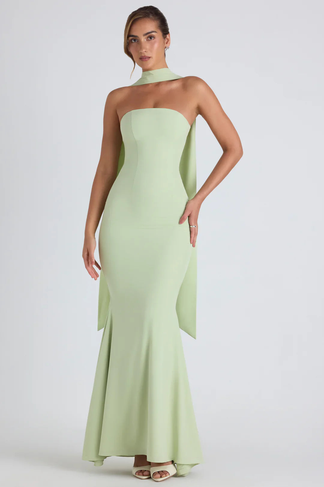 Bandeau avondjurk met sjaal en fishtail – Elina