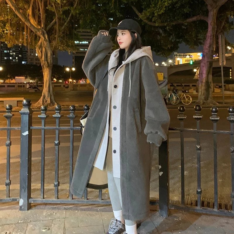 Lange stijlvolle trenchcoat met capuchon voor dames – Isabella