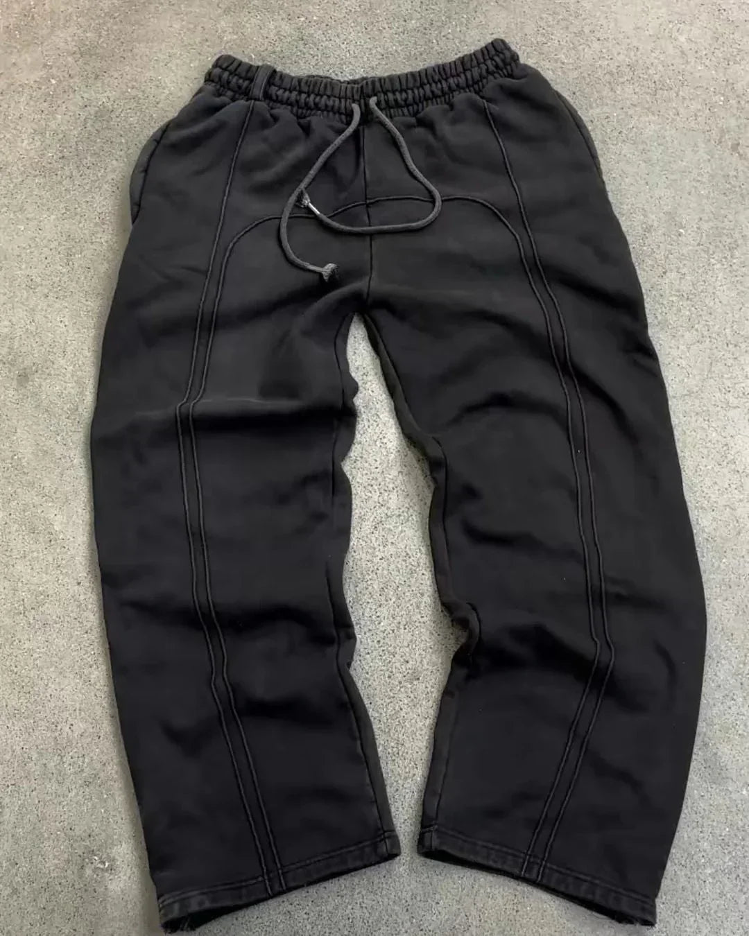 Stijlvolle joggingsbroek voor dagelijks comfort – Isa