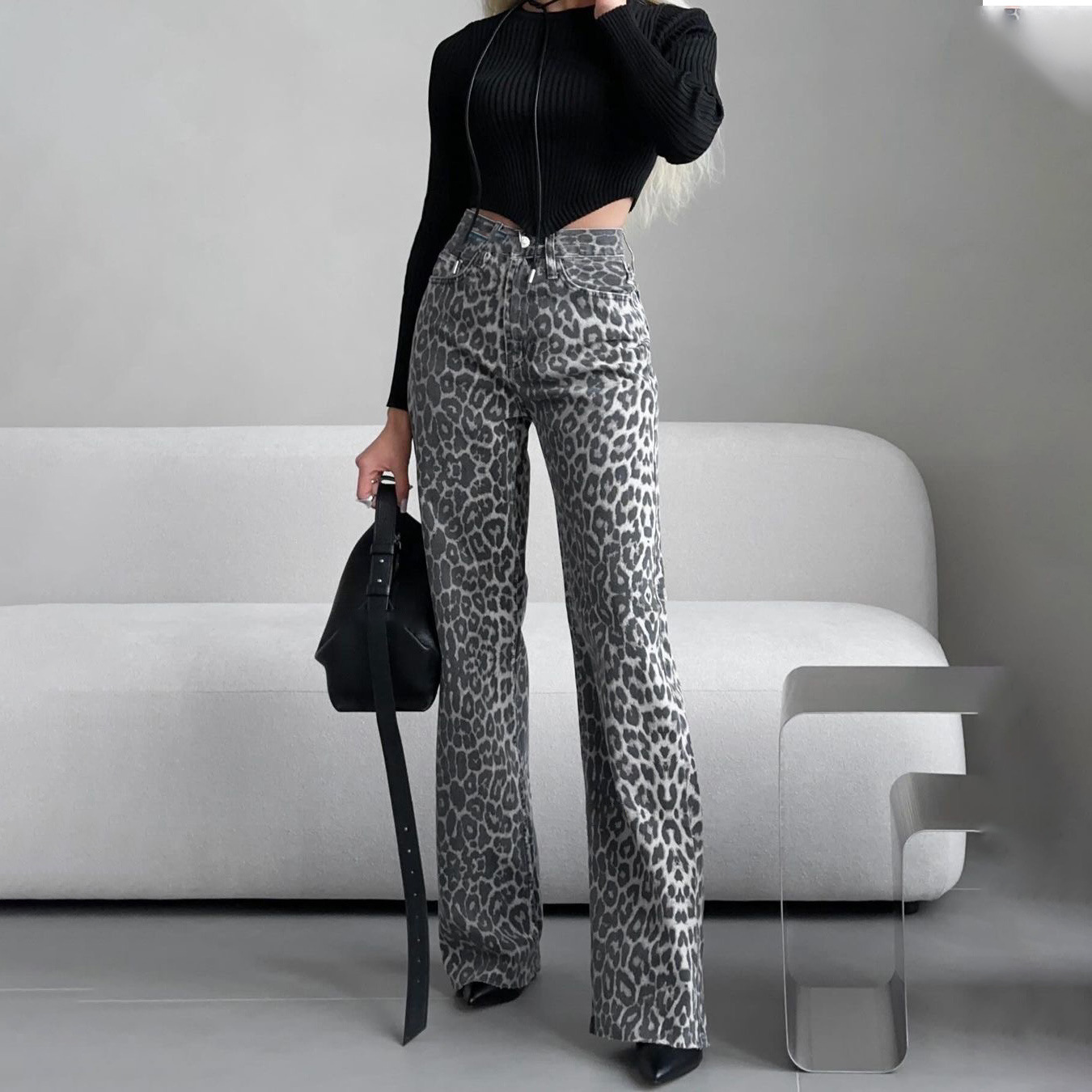 Trendy wijde pijpen jeans met leopardprint – Zoë