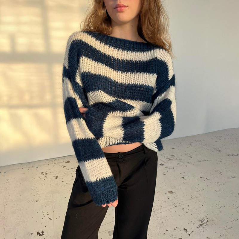 Vintage gestreepte gebreide sweater met boot hals – Emma