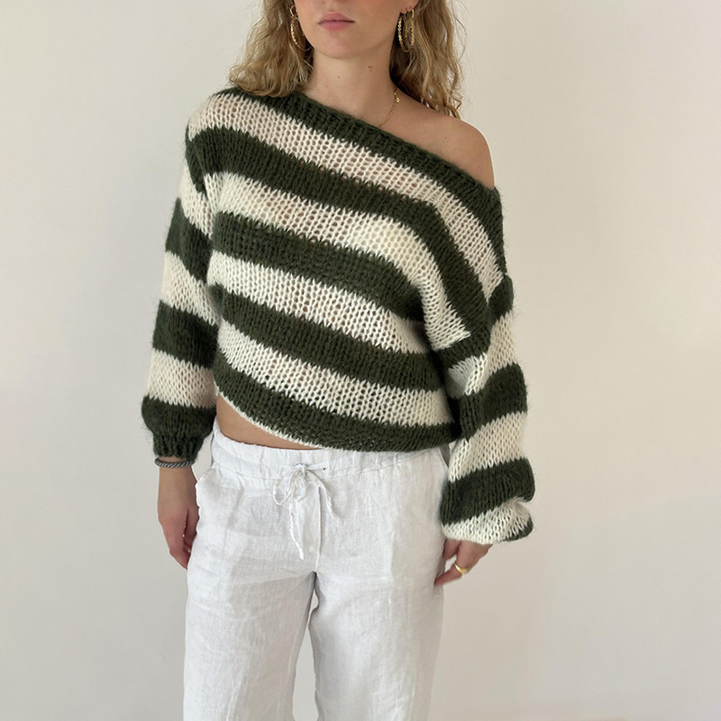 Vintage gestreepte gebreide sweater met boot hals – Emma