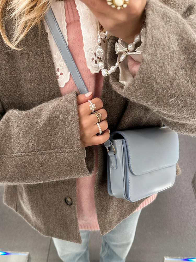 Oversized knoopjas met V-hals voor de herfst – Elise
