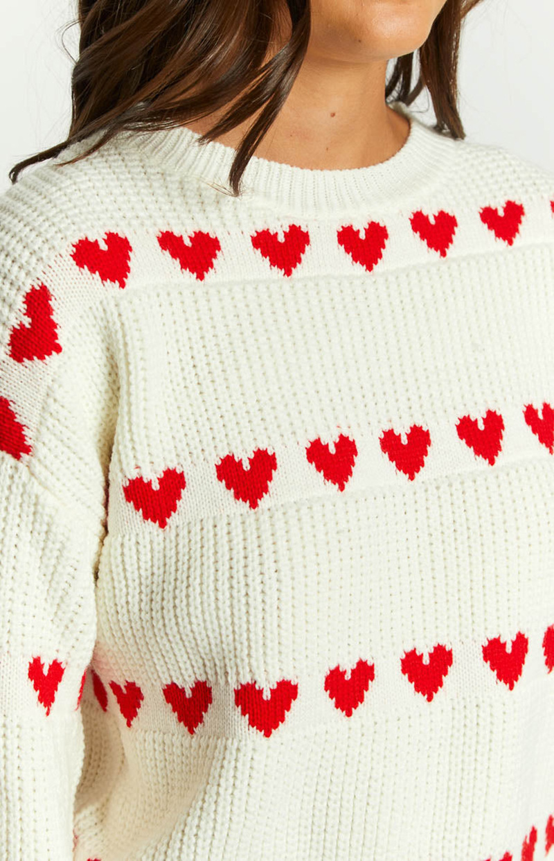 Losse gebreide harttrui voor een speelse look – Emma