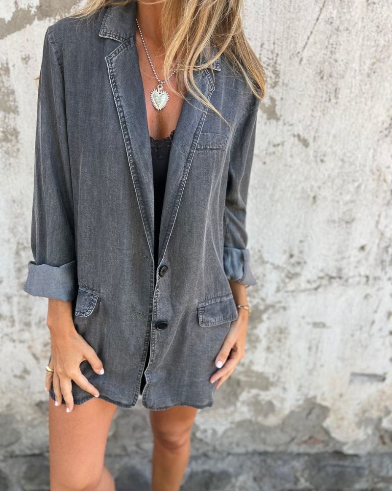 Dames denim jas relaxed fit blauw knopen stijl – Elvarra