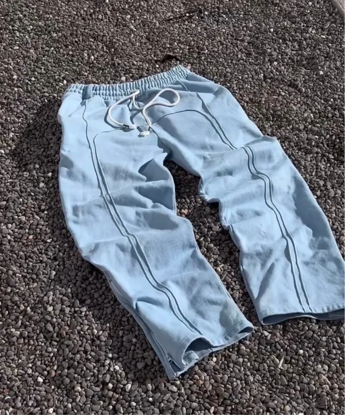 Stijlvolle joggingsbroek voor dagelijks comfort – Isa