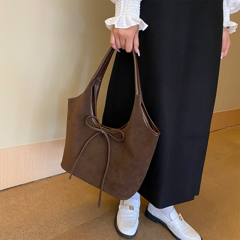 Vegan suède schoudertas met strikdetail – Alessa