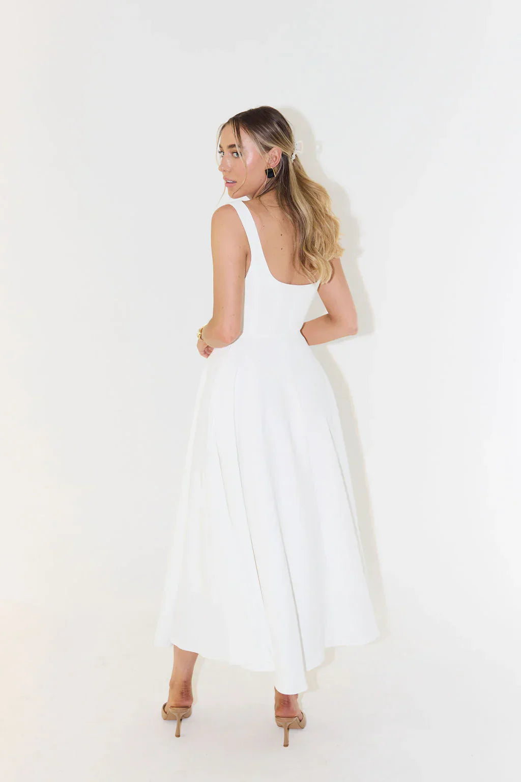 Zomerjurk Midi Relaxte Pasvorm Elegante Look – Sorine