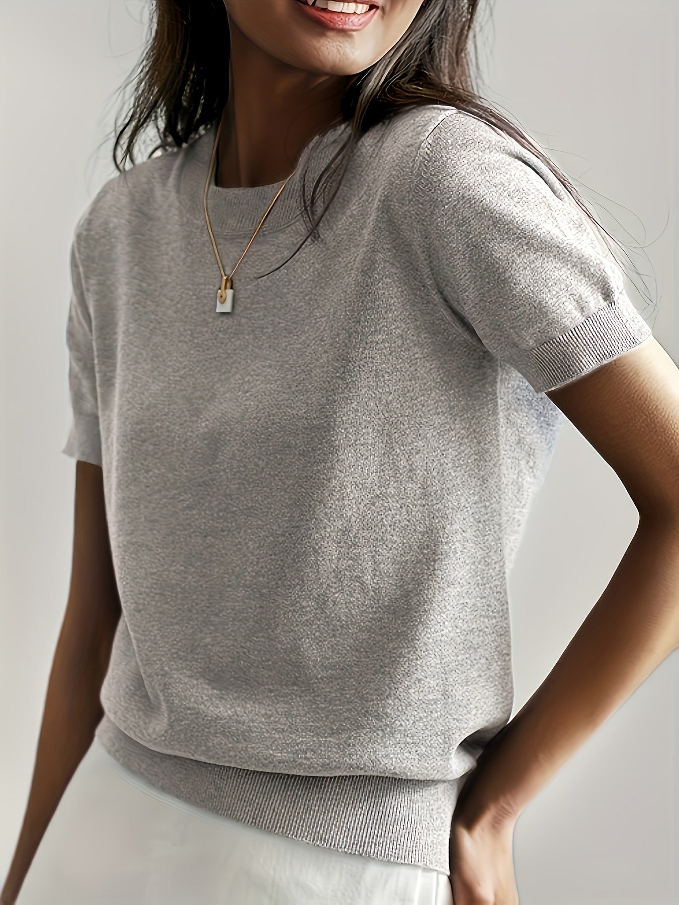 Gebreid dames T-shirt comfortabel elegant tijdloos – Norelia