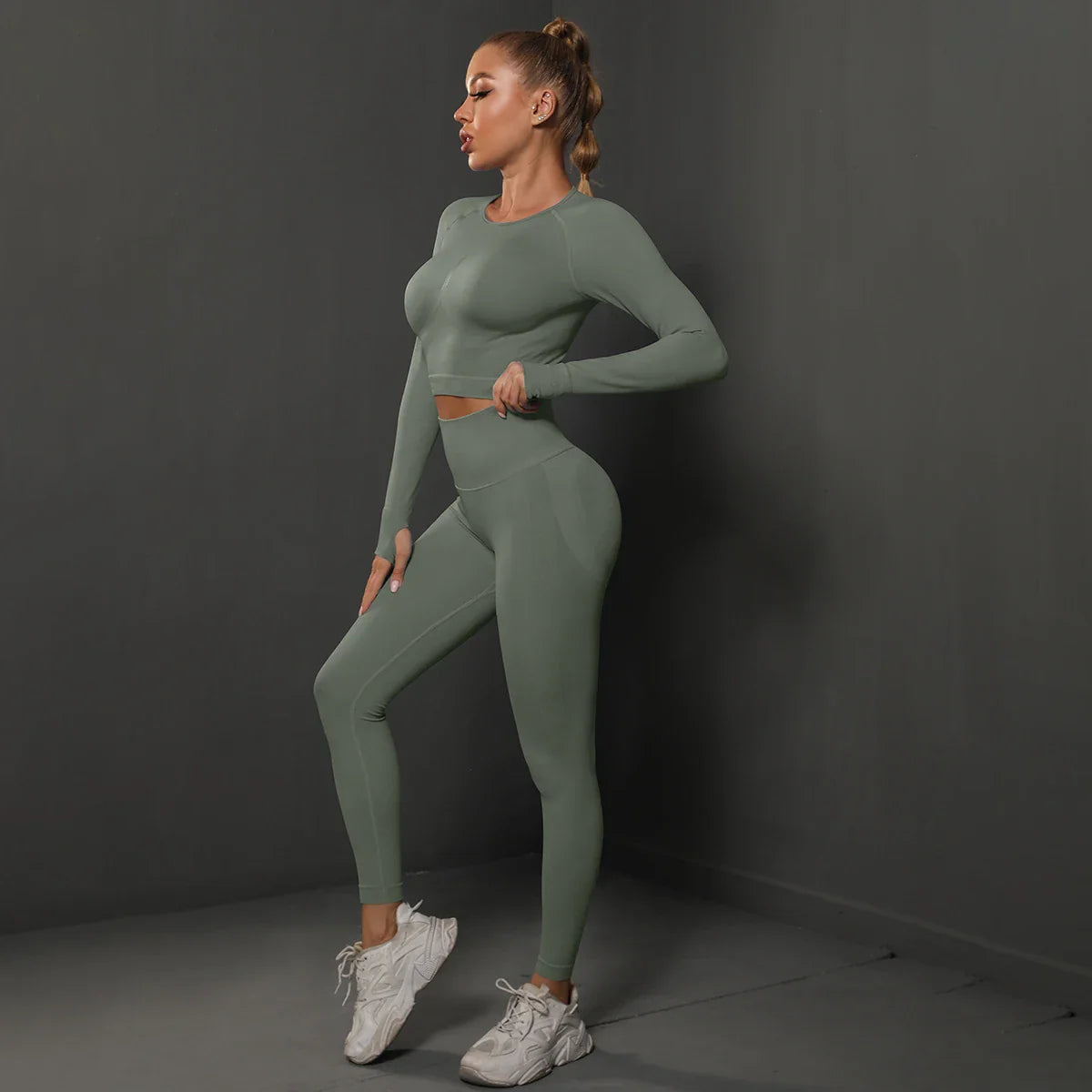 Naadloos Sportset voor Dames met Crop Top en Legging – Revina