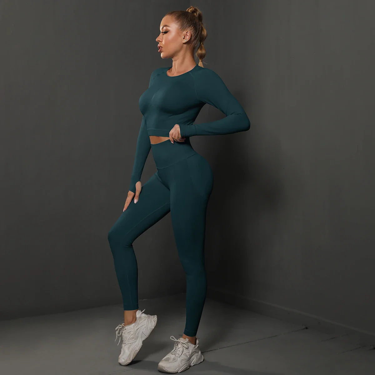 Naadloos Sportset voor Dames met Crop Top en Legging – Revina