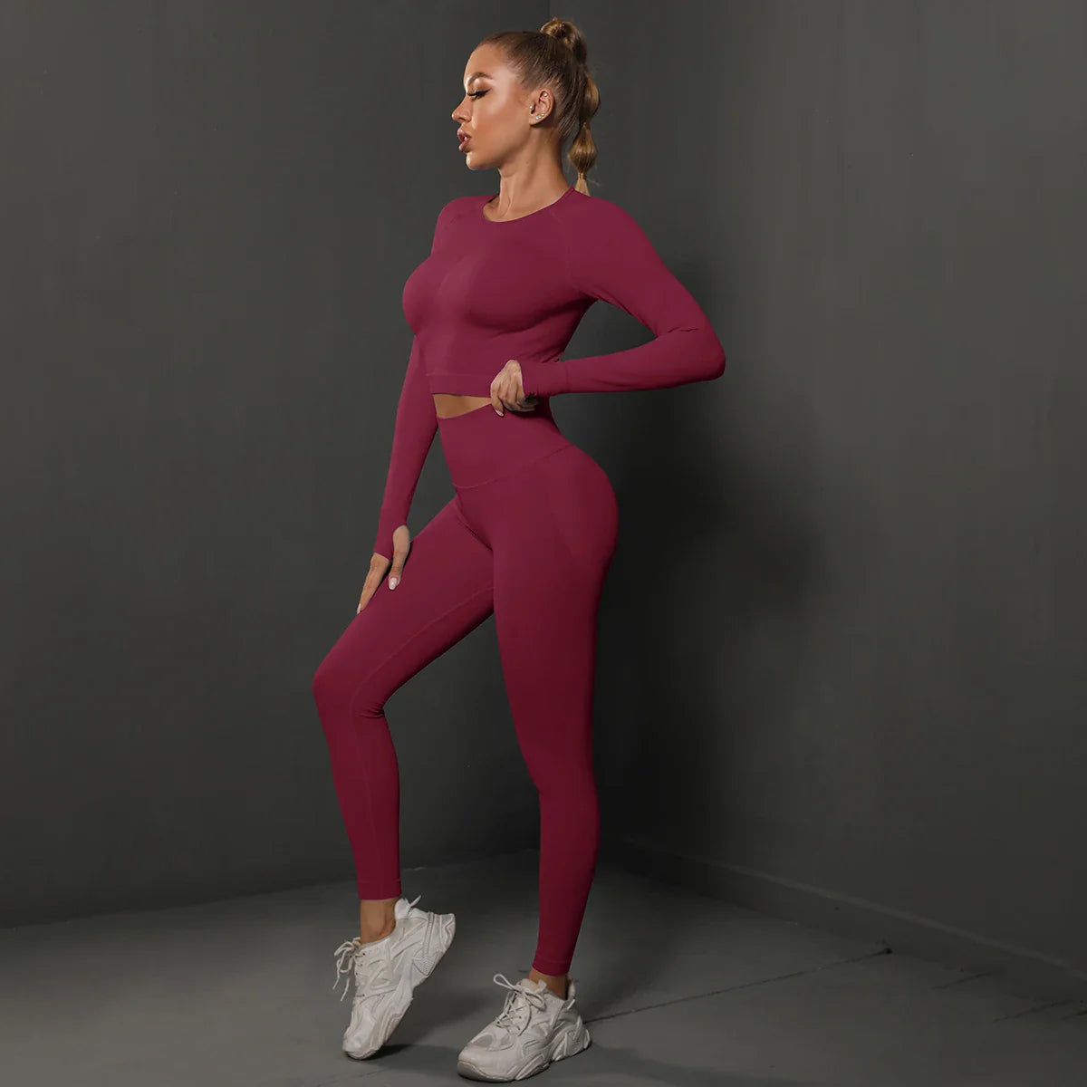Naadloos Sportset voor Dames met Crop Top en Legging – Revina