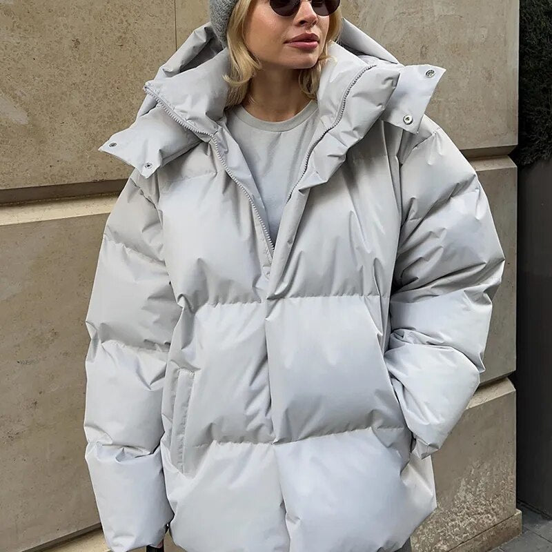 Elegante puffy winterjas met waterafstotend materiaal – Aura