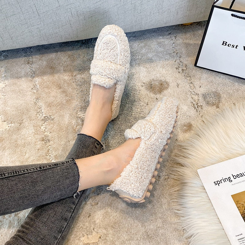 Zachte warme pantoffels voor thuiscomfort – Moolii