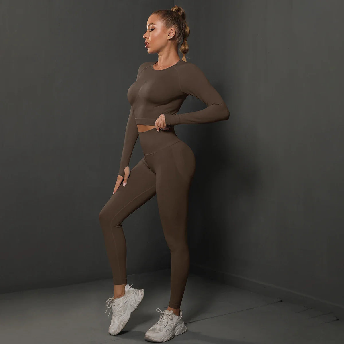 Naadloos Sportset voor Dames met Crop Top en Legging – Revina