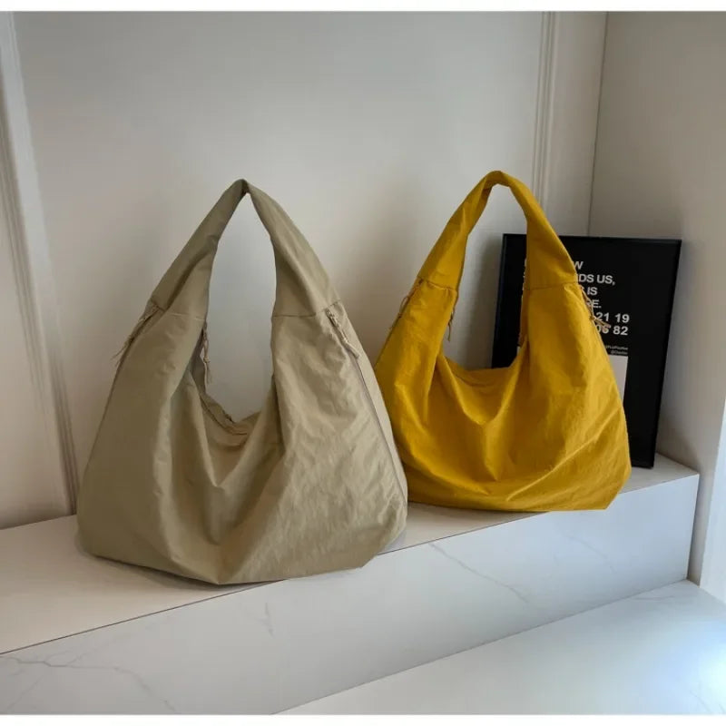 Lichtgewicht nylon tote bag voor dames – Tavina