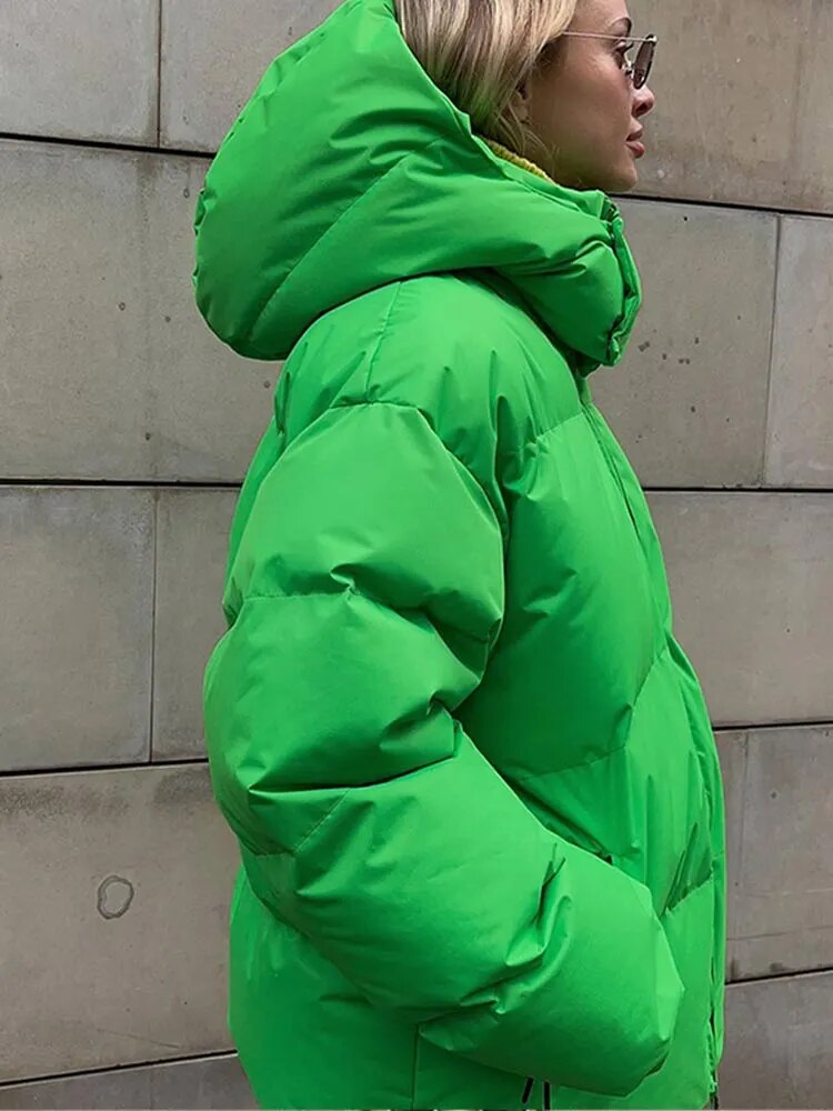 Elegante puffy winterjas met waterafstotend materiaal – Aura