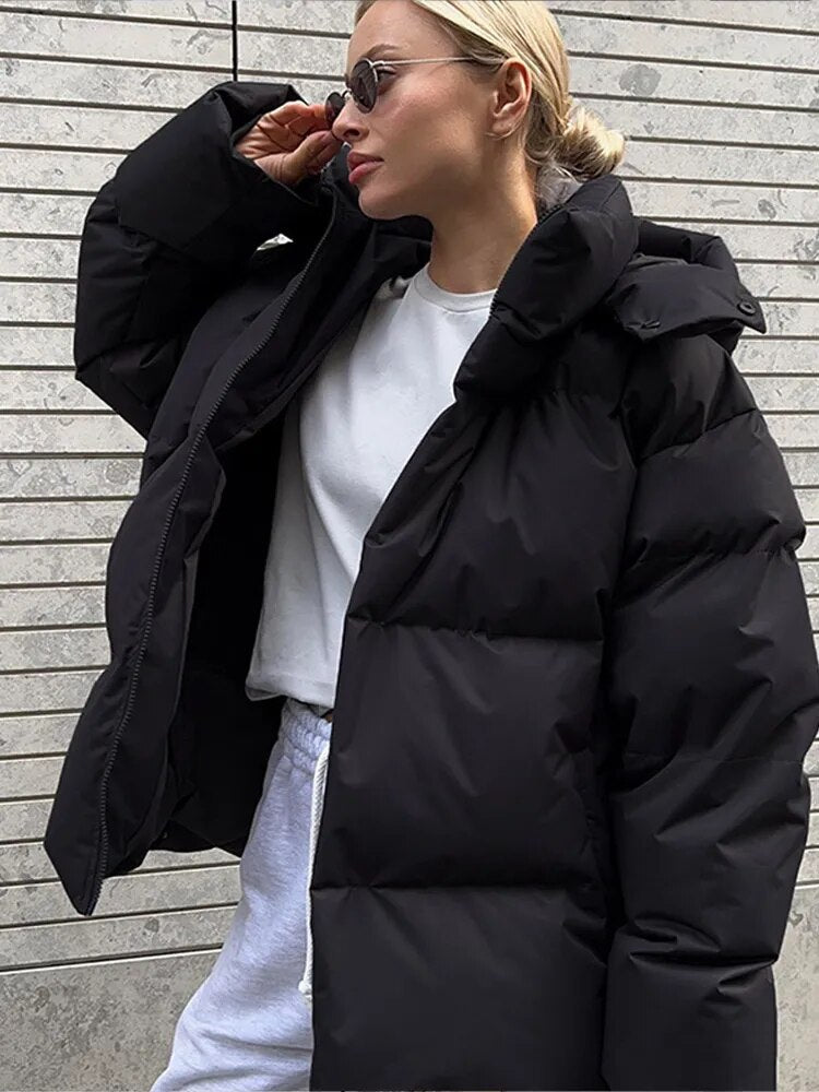 Elegante puffy winterjas met waterafstotend materiaal – Aura