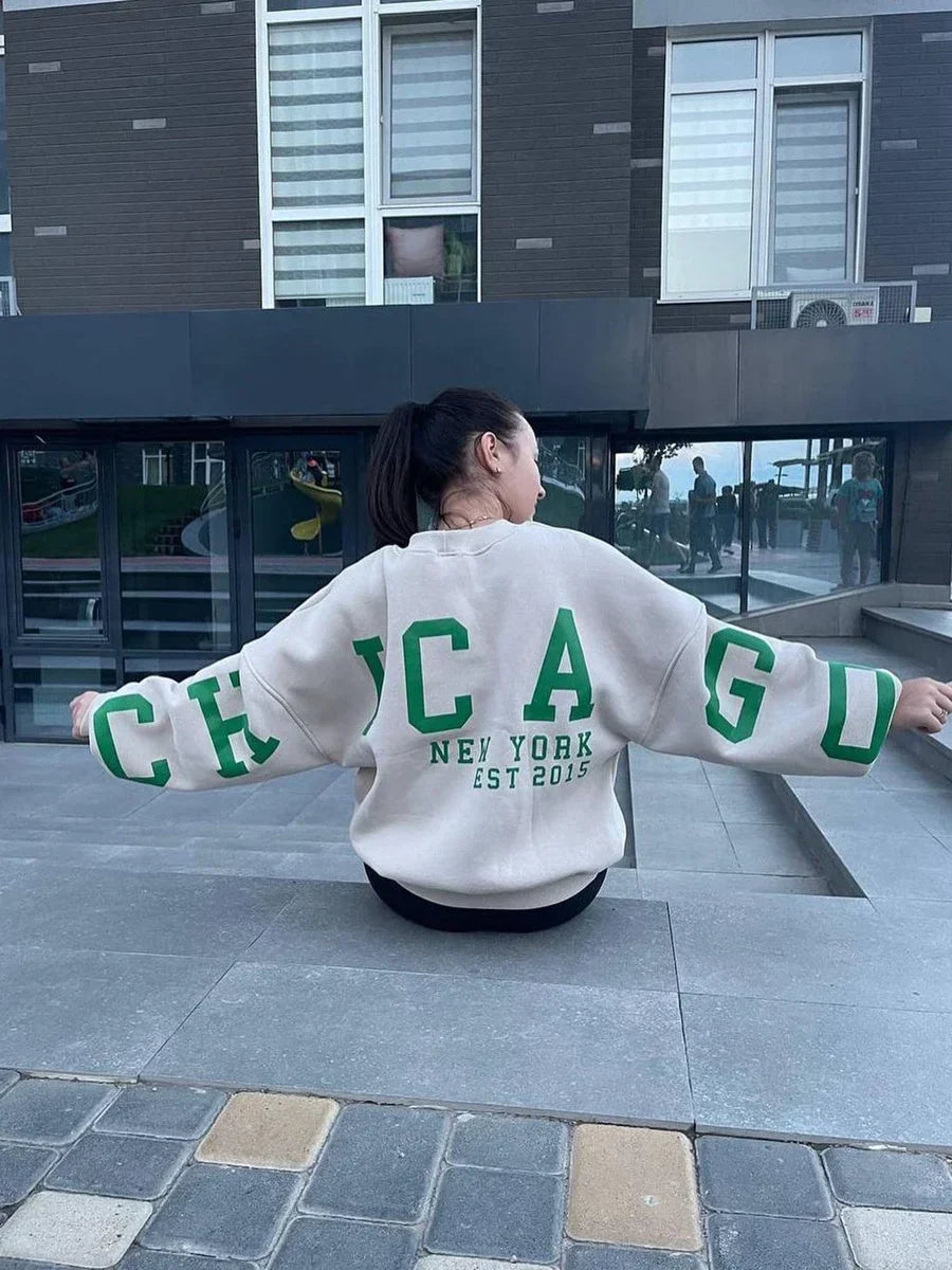 Oversized sweatshirt met varsity details en zachte stof – Maelyn