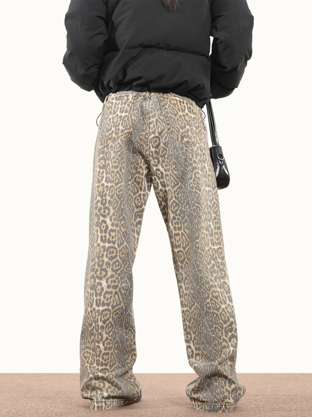 Trendy wijde jeans met luipaardprint voor dames – Selena