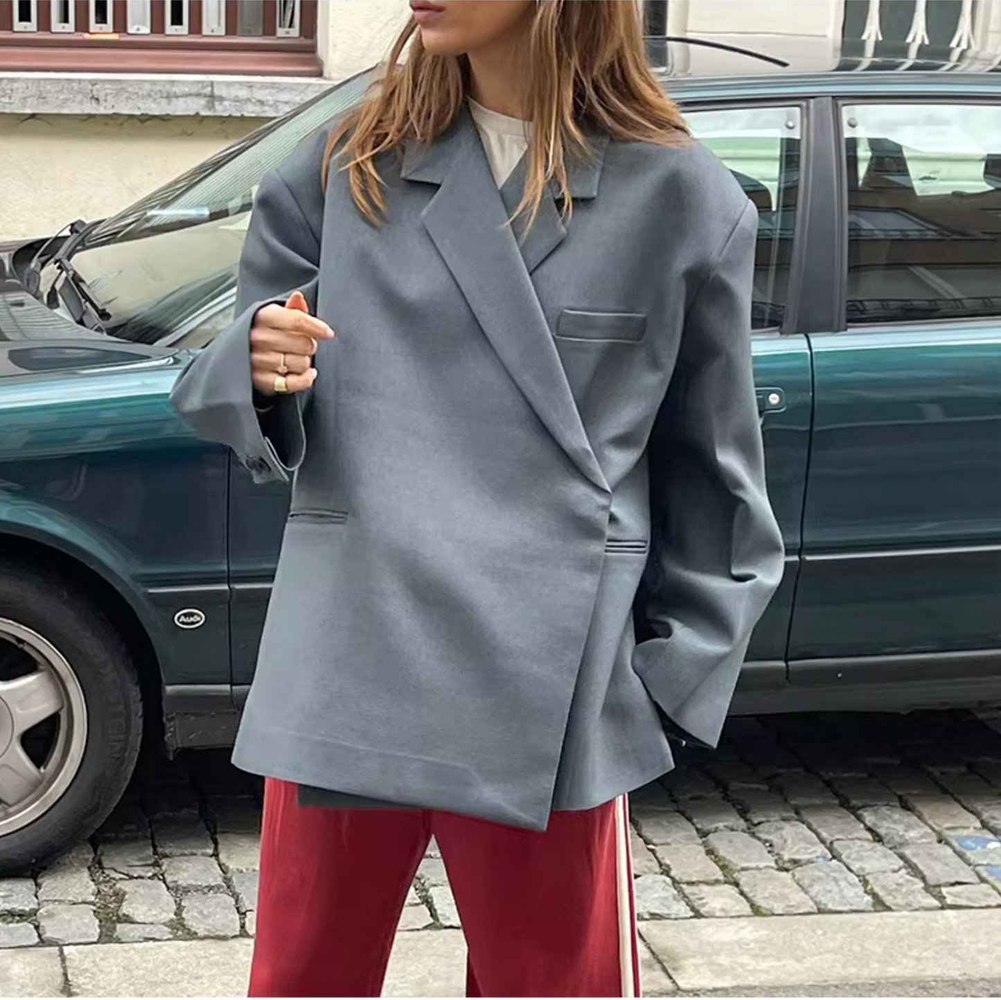 Oversized damesblazer met tijdloos design en comfort – Liora