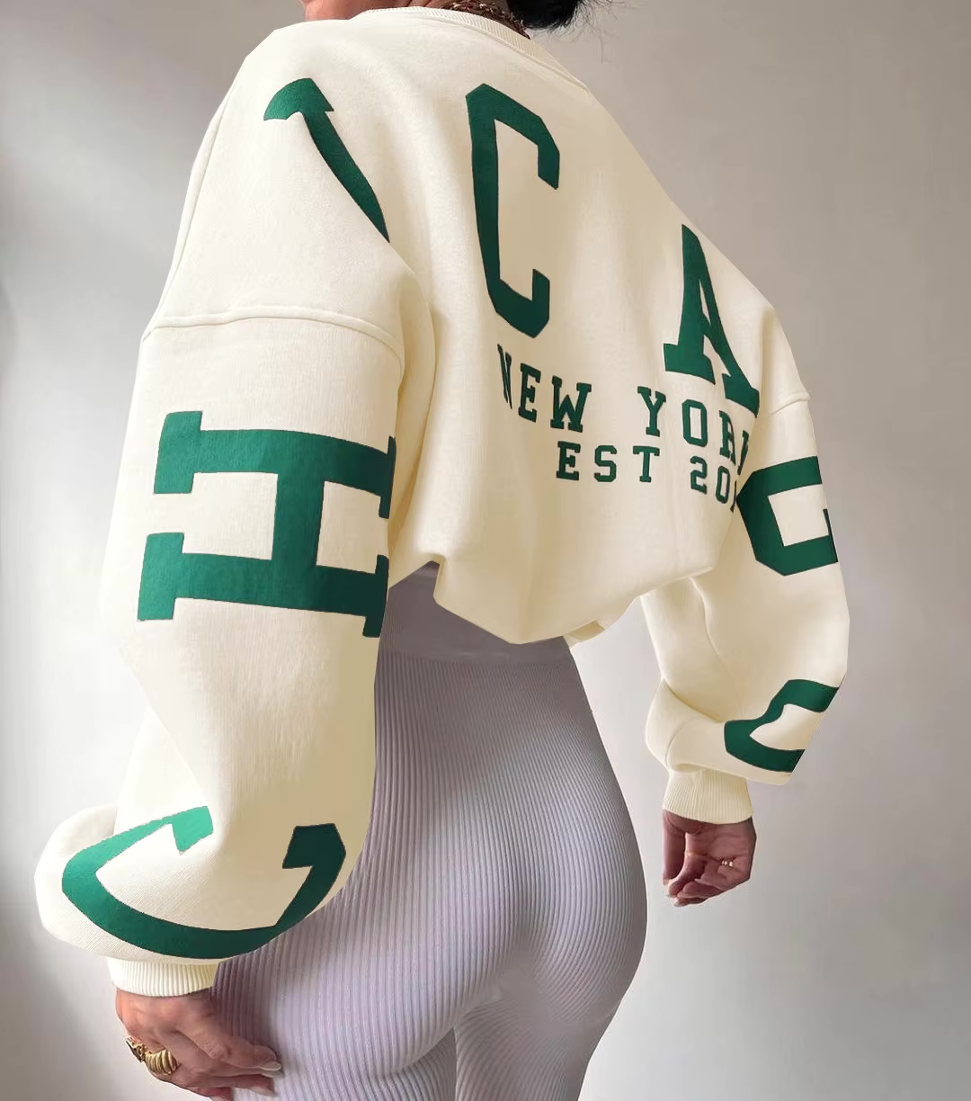 Oversized sweatshirt met varsity details en zachte stof – Maelyn