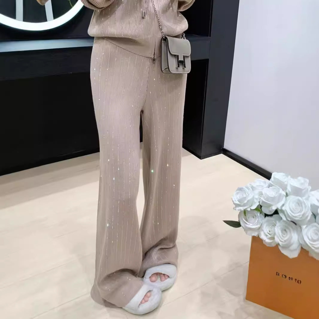 Rekbare dames set met kristallen details en glans – Veloura