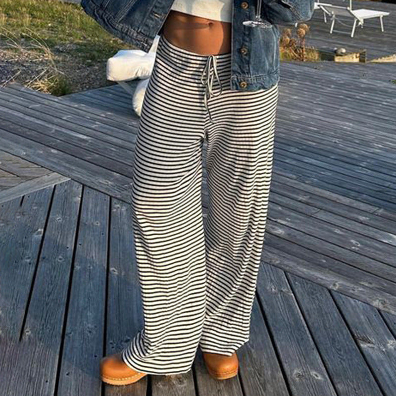 Elastische low-rise broek met rechte pijpen – Liv