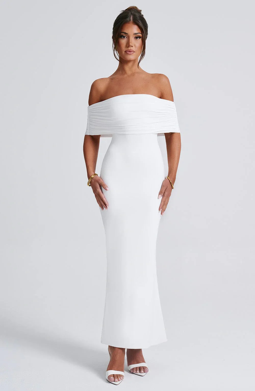 Maxi jurk off-shoulder met open rug – Noa