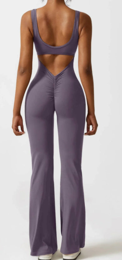 Stretch Damesjumpsuit met Flatterende Pasvorm en Sportieve Look – Arlina