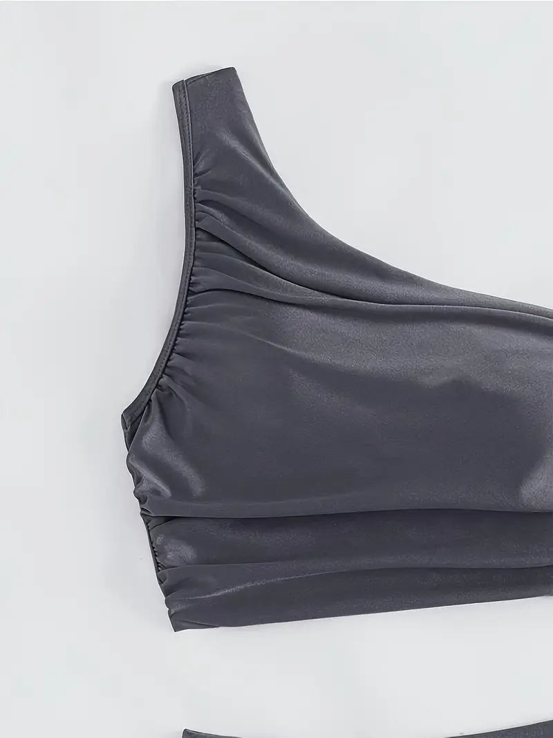 Satijnen Bikiniset Één-Schouder met Volant – Noralisse