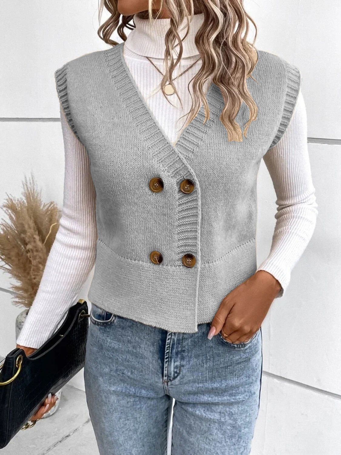Stijlvolle V-hals cardigan met knopen – Emma
