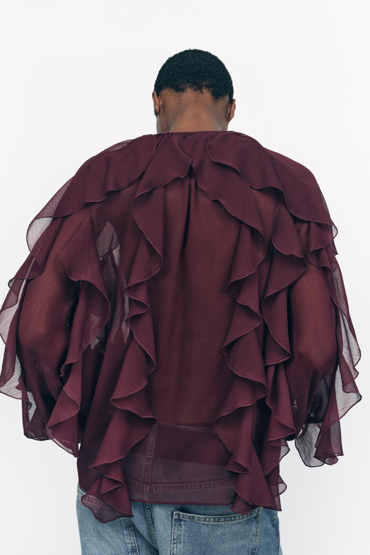 V-hals blouse met volants en luchtige pasvorm – Selina