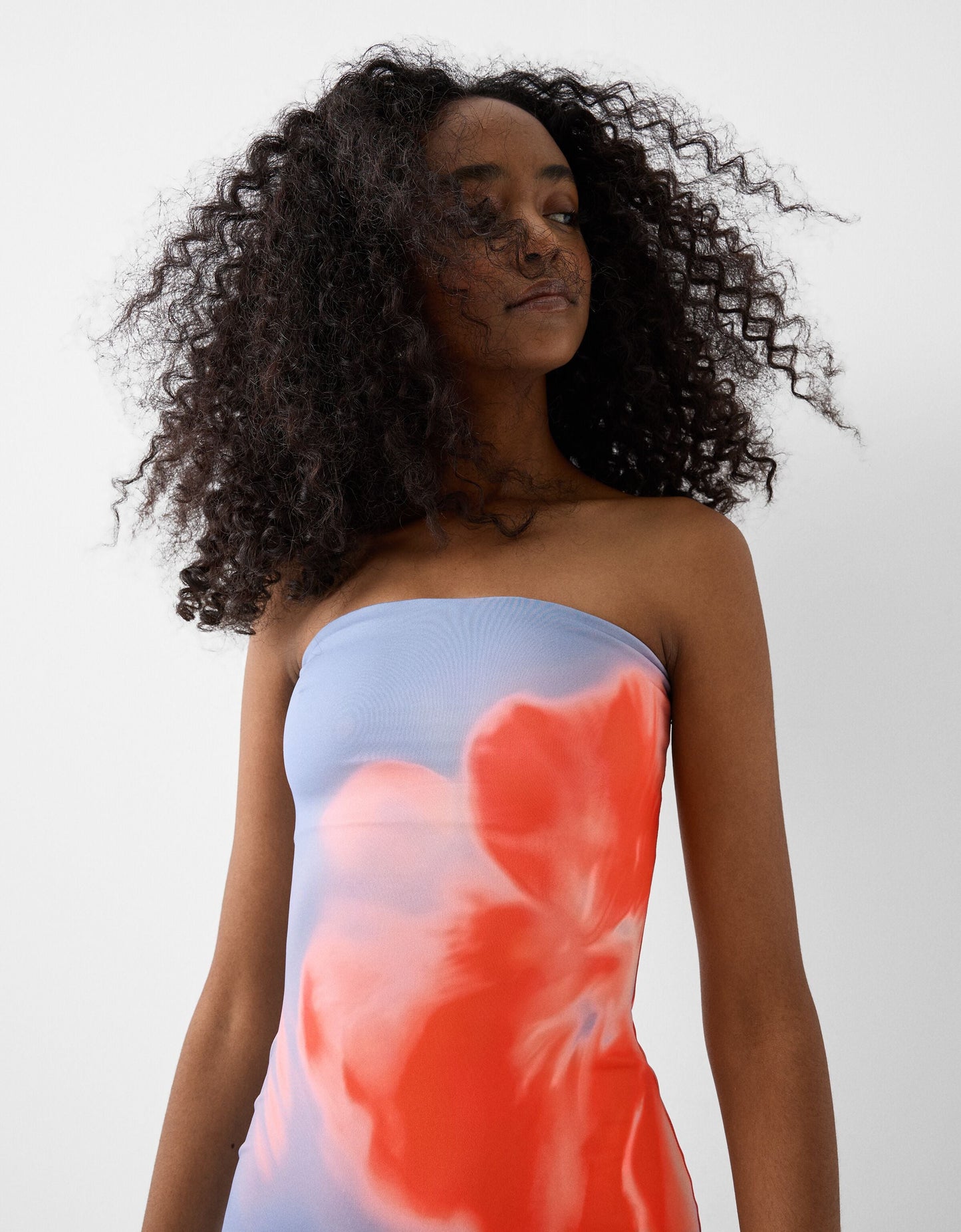 Strapless zomerjurk met corset en chiffon look – Avelyn
