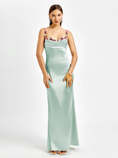 Satijnen maxi jurk met bloemenbandjes en drapering – Evelisse