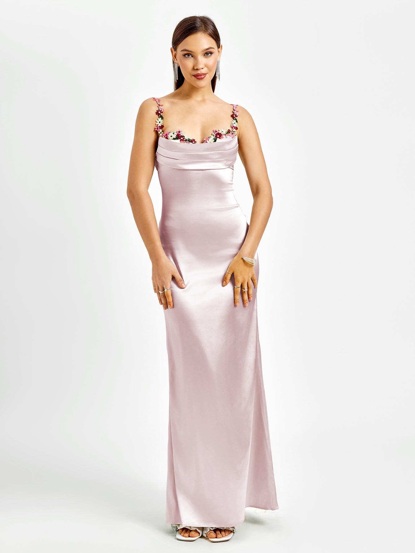 Satijnen maxi jurk met bloemenbandjes en drapering – Fiorella